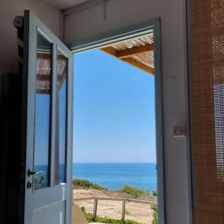 Summer Dream Cyprus ベッド・アンド・ブレックファスト *